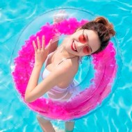 Boia Inflável Circular Com Plumas 55cm